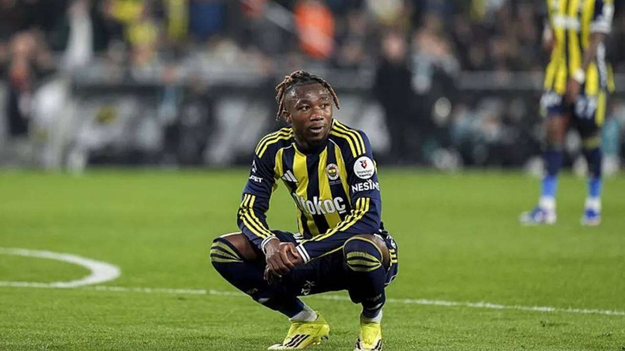 Kadıköy'de 8 gollü şov sonrası İsmail Kartal'dan radikal karar: Yıldız isim takımdan gidiyor! 4